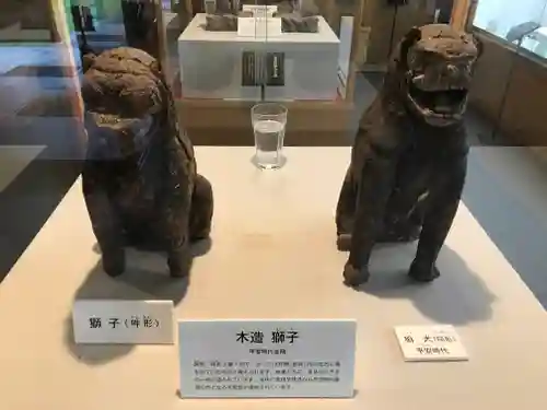 新宮熊野神社の狛犬