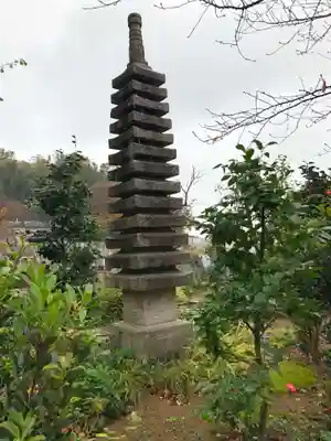 横浜 西方寺の塔