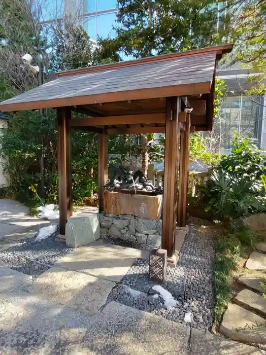 六本木天祖神社の手水舎