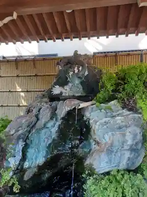 馬橋稲荷神社の{uncategorized: "未分類", other: "その他", undefined: "問題あり", building: "その他建物", grave: "お墓", sacred_gate: "鳥居", guardian: "狛犬", statue: "像", buddha: "仏像", history: "歴史", nature: "自然", garden: "庭園", animal: "動物", pagoda: "塔", temizu: "手水舎", mountain_gate: "山門・神門", sanctuary: "本殿・本堂", subordinate: "末社・摂社", art: "芸術", scenery: "景色", jizo: "地蔵", ema: "絵馬", goshuin: "御朱印", omikuji: "おみくじ", items: "授与品その他", amulet: "お守り", goshuincho: "御朱印帳", eats: "食事", festival: "お祭り", votive_dance: "神楽", shichigosan: "七五三参", wedding: "結婚式", experience: "体験その他", initially: "初詣", around: "周辺", anti_infection: "感染症対策"}