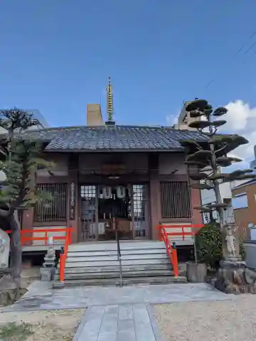 蓮光院 初馬寺の本殿・本堂