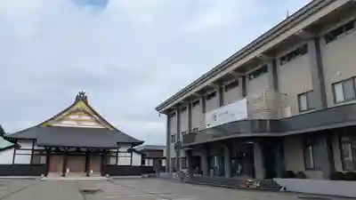 帯広別院の本殿・本堂