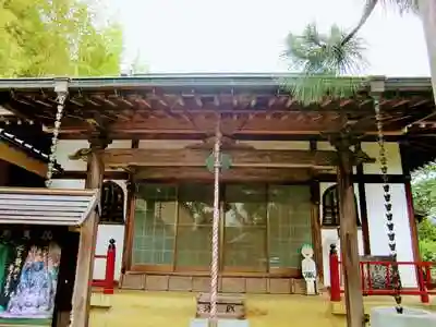 南蔵院の本殿