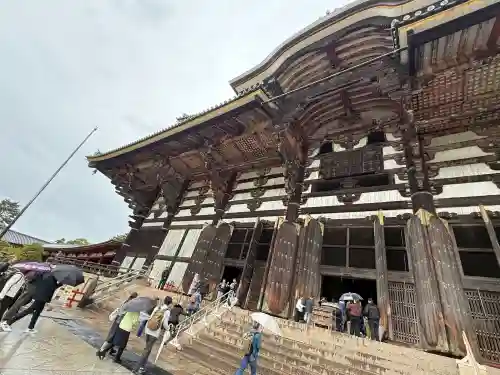 東大寺の{uncategorized: "未分類", other: "その他", undefined: "問題あり", building: "その他建物", grave: "お墓", sacred_gate: "鳥居", guardian: "狛犬", statue: "像", buddha: "仏像", history: "歴史", nature: "自然", garden: "庭園", animal: "動物", pagoda: "塔", temizu: "手水舎", mountain_gate: "山門・神門", sanctuary: "本殿・本堂", subordinate: "末社・摂社", art: "芸術", scenery: "景色", jizo: "地蔵", ema: "絵馬", goshuin: "御朱印", omikuji: "おみくじ", items: "授与品その他", amulet: "お守り", goshuincho: "御朱印帳", eats: "食事", festival: "お祭り", votive_dance: "神楽", shichigosan: "七五三参", wedding: "結婚式", experience: "体験その他", initially: "初詣", around: "周辺", anti_infection: "感染症対策"}