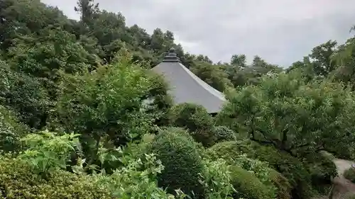 岩之上堂のその他建物