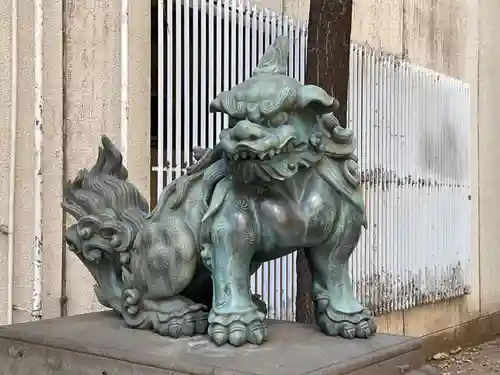 花園神社の狛犬