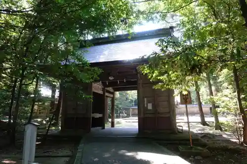 若狭彦神社（上社）の山門・神門