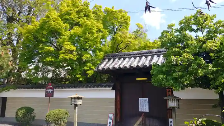 大報恩寺(千本釈迦堂)の山門・神門