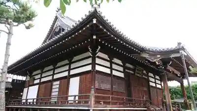 阿弥陀寺の本殿・本堂