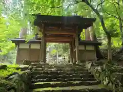 大吉寺の山門