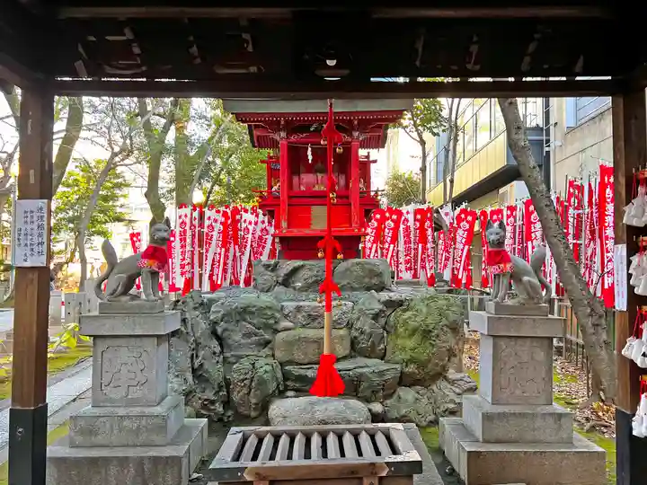 若宮八幡社の末社・摂社