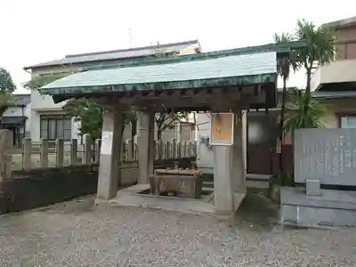 八王子神社の手水舎