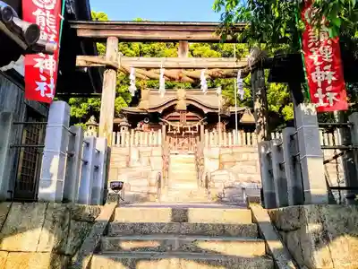 熊野神社（新田熊野神社）の鳥居