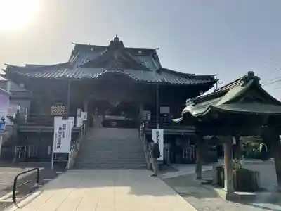 成田山川越別院の本殿・本堂