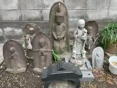 休昌院の{uncategorized: "未分類", other: "その他", undefined: "問題あり", building: "その他建物", grave: "お墓", sacred_gate: "鳥居", guardian: "狛犬", statue: "像", buddha: "仏像", history: "歴史", nature: "自然", garden: "庭園", animal: "動物", pagoda: "塔", temizu: "手水舎", mountain_gate: "山門・神門", sanctuary: "本殿・本堂", subordinate: "末社・摂社", art: "芸術", scenery: "景色", jizo: "地蔵", ema: "絵馬", goshuin: "御朱印", omikuji: "おみくじ", items: "授与品その他", amulet: "お守り", goshuincho: "御朱印帳", eats: "食事", festival: "お祭り", votive_dance: "神楽", shichigosan: "七五三参", wedding: "結婚式", experience: "体験その他", initially: "初詣", around: "周辺", anti_infection: "感染症対策"}