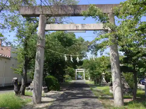 白山神社（木曽川町黒田）の鳥居
