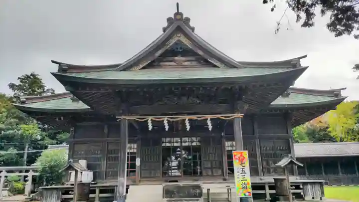 鶴谷八幡宮の本殿・本堂