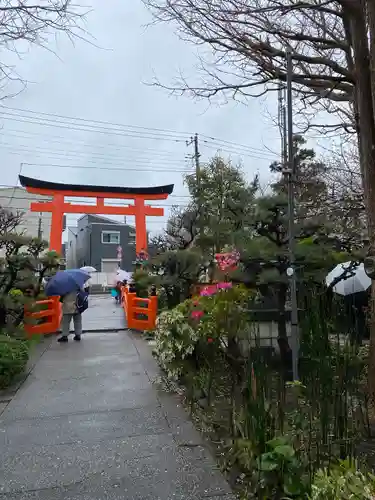 鵠沼伏見稲荷神社の鳥居