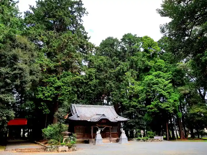 於呂神社の本殿・本堂