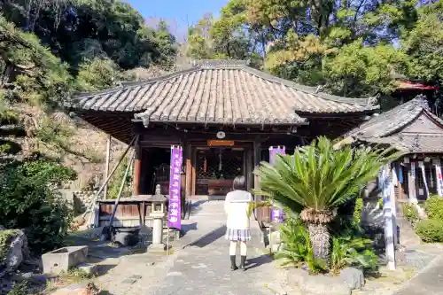 栖光院の本殿・本堂