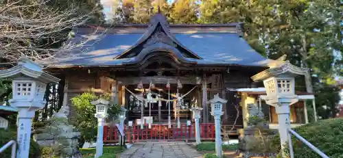 涼ケ岡八幡神社の本殿・本堂