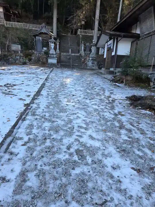 秩父若御子神社(埼玉県)