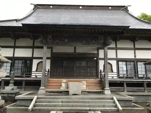 常堅寺の本殿・本堂