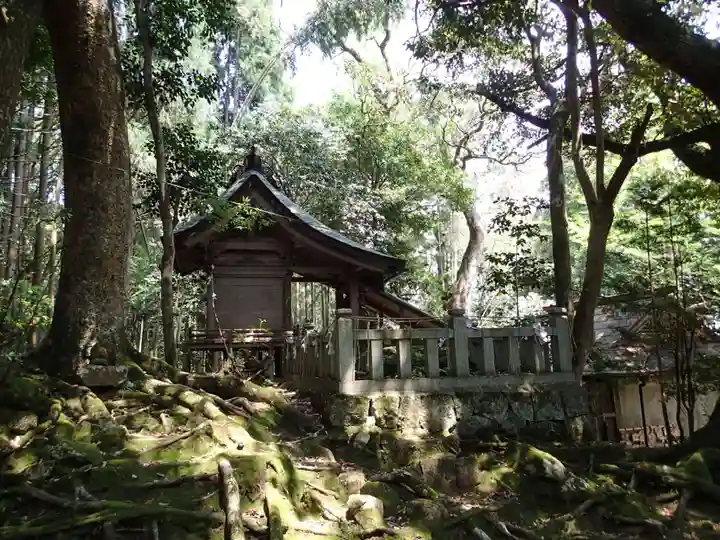 赤猪岩神社の本殿・本堂