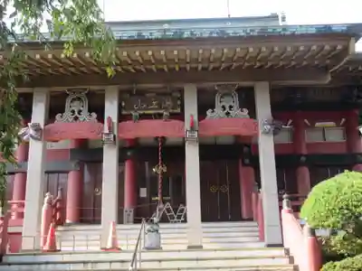 千葉寺の本殿・本堂