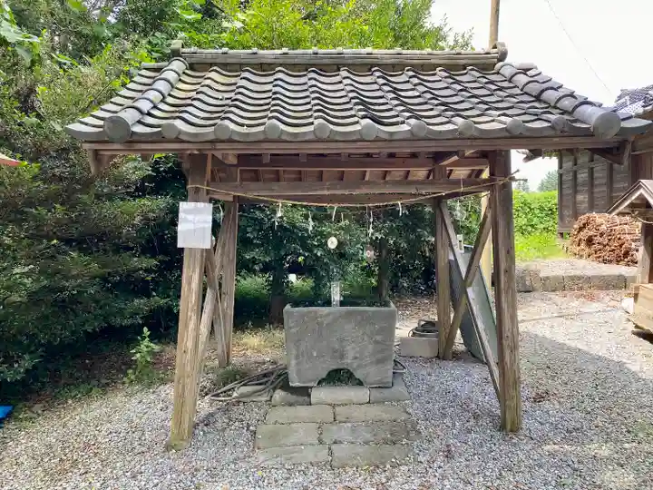 網戸神社の手水舎