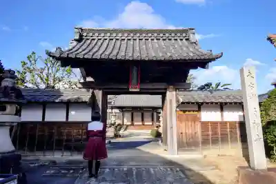 貞印寺の山門・神門