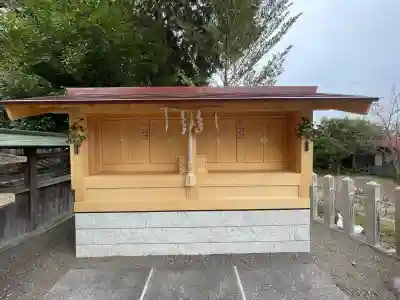 總社神社の{uncategorized: "未分類", other: "その他", undefined: "問題あり", building: "その他建物", grave: "お墓", sacred_gate: "鳥居", guardian: "狛犬", statue: "像", buddha: "仏像", history: "歴史", nature: "自然", garden: "庭園", animal: "動物", pagoda: "塔", temizu: "手水舎", mountain_gate: "山門・神門", sanctuary: "本殿・本堂", subordinate: "末社・摂社", art: "芸術", scenery: "景色", jizo: "地蔵", ema: "絵馬", goshuin: "御朱印", omikuji: "おみくじ", items: "授与品その他", amulet: "お守り", goshuincho: "御朱印帳", eats: "食事", festival: "お祭り", votive_dance: "神楽", shichigosan: "七五三参", wedding: "結婚式", experience: "体験その他", initially: "初詣", around: "周辺", anti_infection: "感染症対策"}