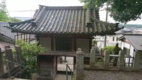 若宮八幡宮の山門