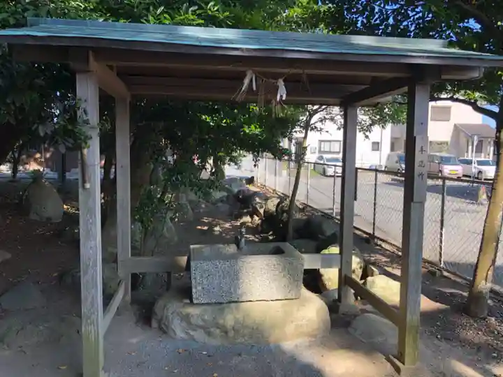 神戸神舘神明社の手水舎