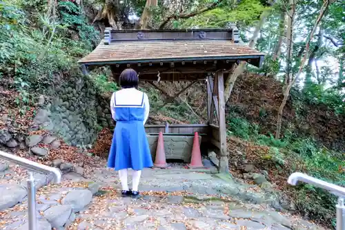 龍尾神社の手水