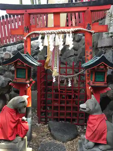 瓢箪山稲荷神社の末社