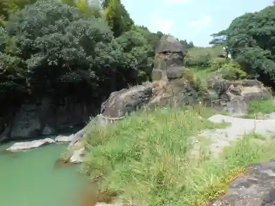 陰陽石神社(宮崎県)