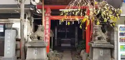 宝珠稲荷神社の鳥居