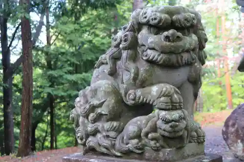 鷲神社の狛犬