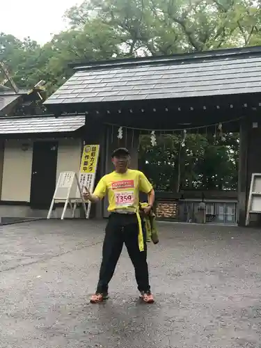 千歳神社の山門・神門