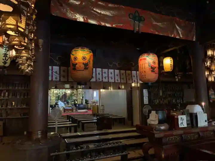 霊山寺の本殿・本堂