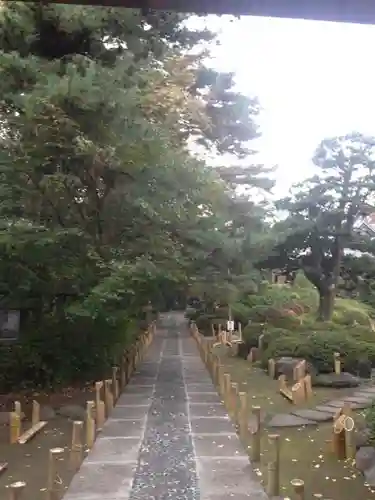 妙寿寺の庭園