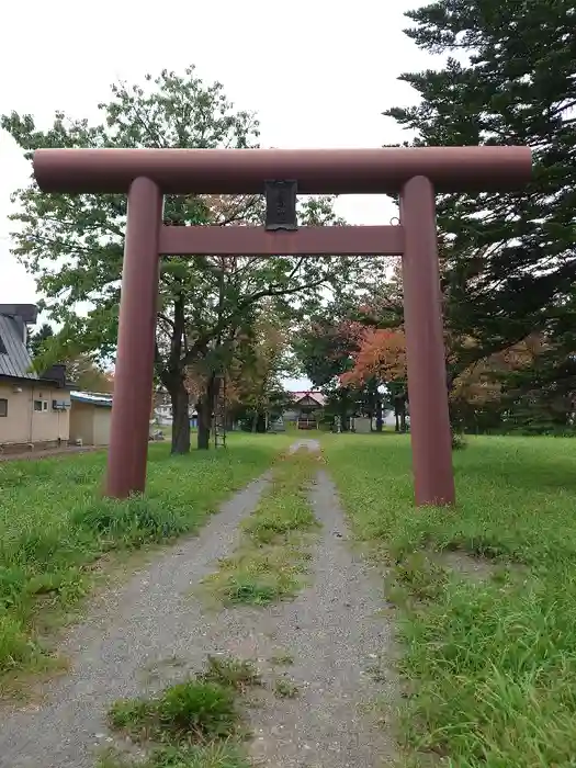 屈足神社の鳥居