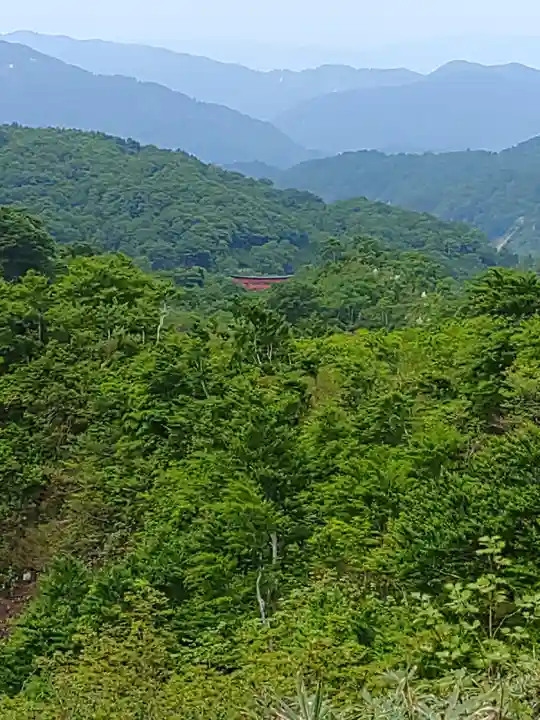 湯殿山神社(出羽三山神社)の景色