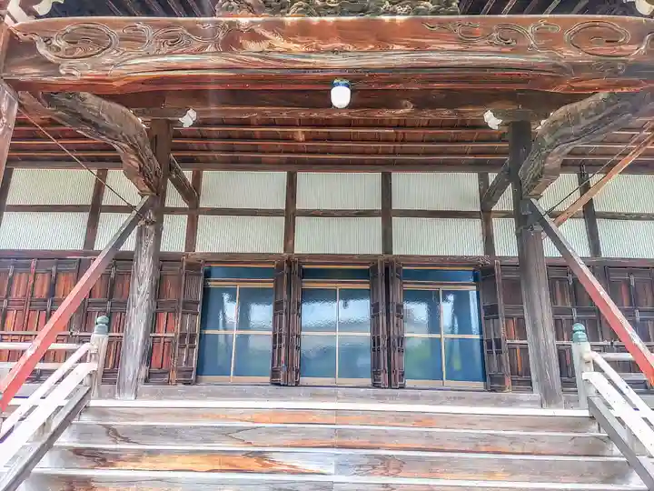 安法寺の本殿・本堂