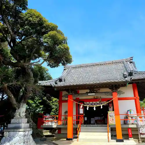 高塚熊野神社の本殿・本堂