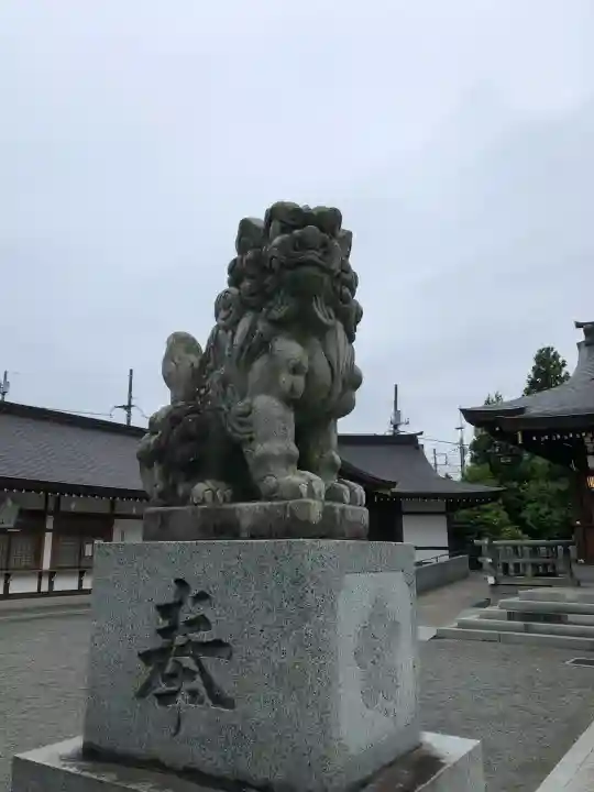 菅原神社の{uncategorized: "未分類", other: "その他", undefined: "問題あり", building: "その他建物", grave: "お墓", sacred_gate: "鳥居", guardian: "狛犬", statue: "像", buddha: "仏像", history: "歴史", nature: "自然", garden: "庭園", animal: "動物", pagoda: "塔", temizu: "手水舎", mountain_gate: "山門・神門", sanctuary: "本殿・本堂", subordinate: "末社・摂社", art: "芸術", scenery: "景色", jizo: "地蔵", ema: "絵馬", goshuin: "御朱印", omikuji: "おみくじ", items: "授与品その他", amulet: "お守り", goshuincho: "御朱印帳", eats: "食事", festival: "お祭り", votive_dance: "神楽", shichigosan: "七五三参", wedding: "結婚式", experience: "体験その他", initially: "初詣", around: "周辺", anti_infection: "感染症対策"}