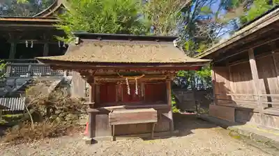 吉野水分神社(吉野町)の末社・摂社