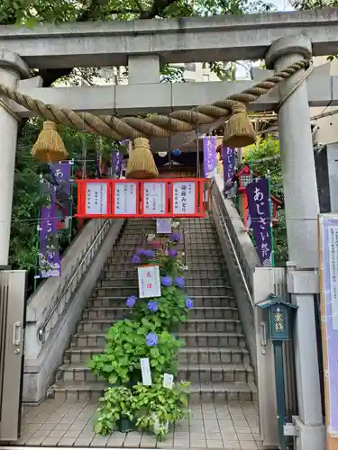 十番稲荷神社の鳥居