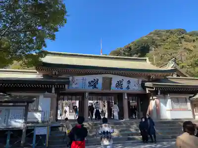 照國神社の山門・神門